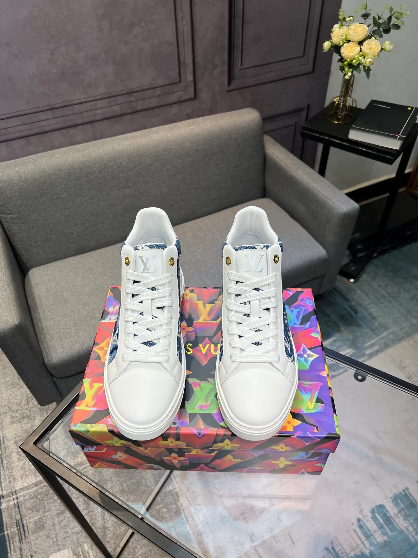 Men's shoes 💰560 LV Louis Vuitton. The latest fashionable casual shoes are popular in physical stores. New spring and summer comfortable imported cowhide, cowhide mesh, unique jacquard fabric element design. With sheepskin lining, Lv original base, [sun][sun] high-end packaging and high quality💪Details determine quality, welcome to compare🇮🇹Code number 38-44, 45 can be customized